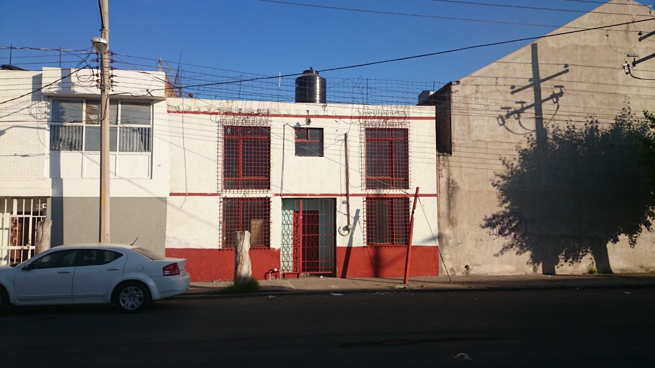 RESCUE OF THE MODERN ARCHITECTURAL LEGACY: The worker and employee houses of Architect Enrique del Moral in Irapuato Guanajuato.